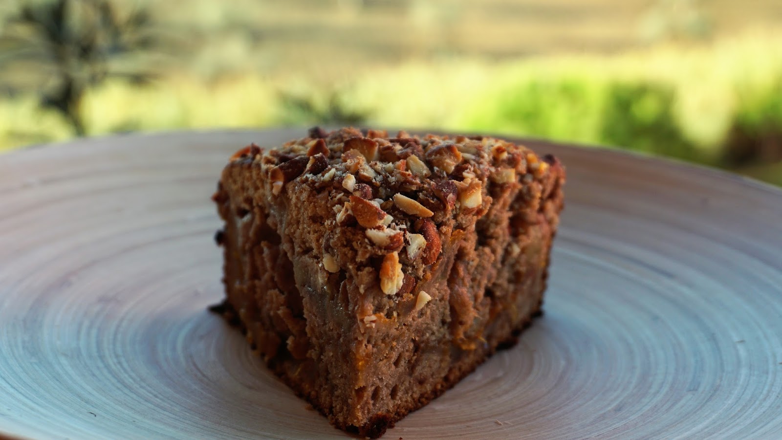 torta di castagne, mele e noci